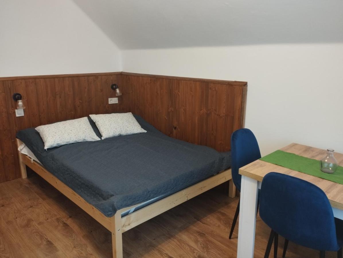 Boerzsoeny Vendeghaz Appartement Zebegény